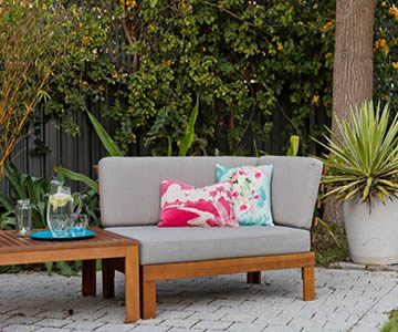 Spruce Up your Outer Banks Outdoor Living Area for Summer